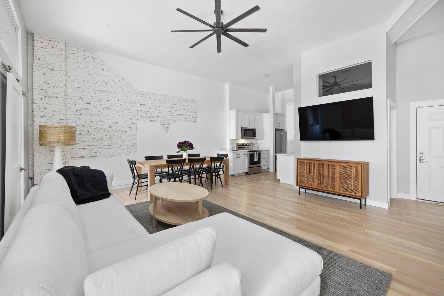Modern Remodeled Loft In Portlands Iconic Old Portアパートメント エクステリア 写真