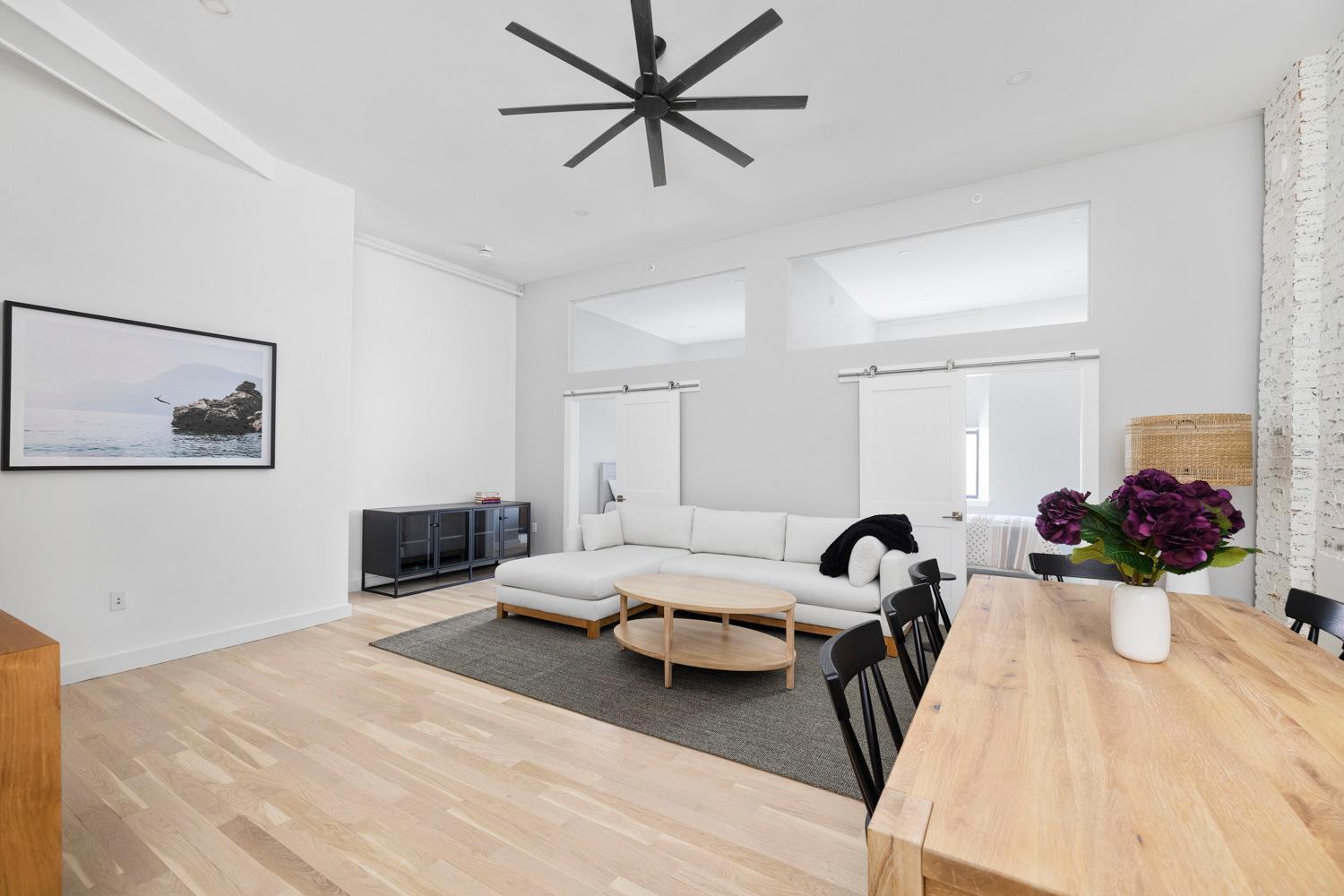 Modern Remodeled Loft In Portlands Iconic Old Portアパートメント エクステリア 写真